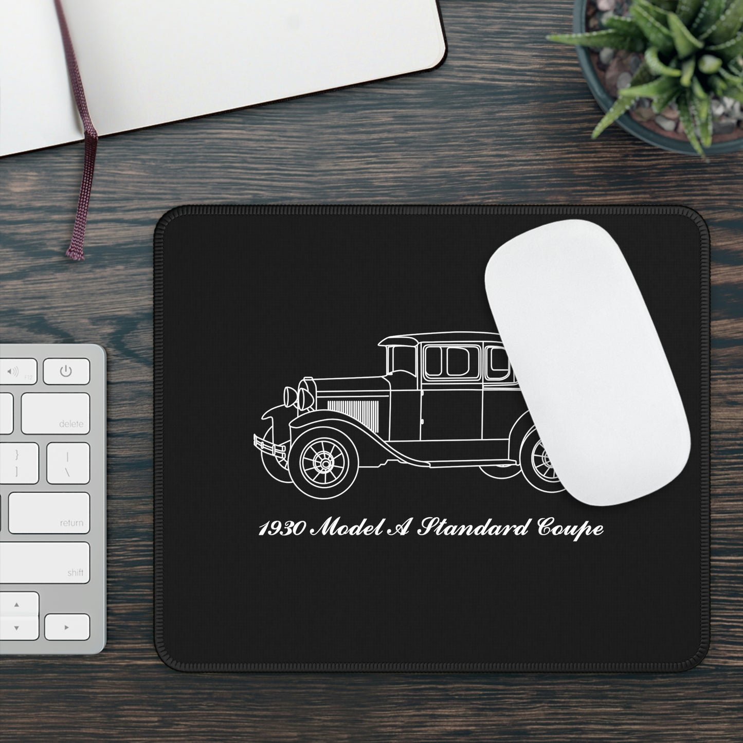 1930 Standard Coupe Mouse Pad