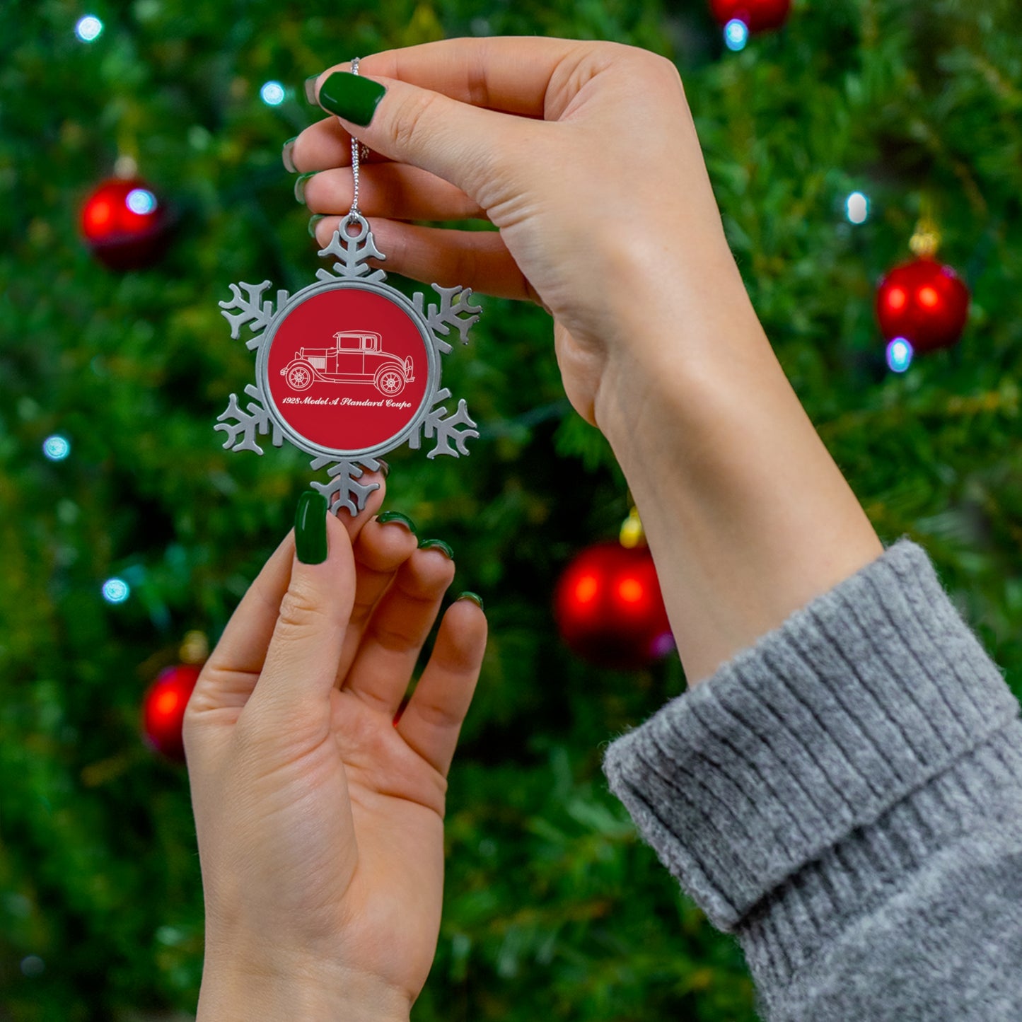 1928 Standard Coupe Snowflake Ornament