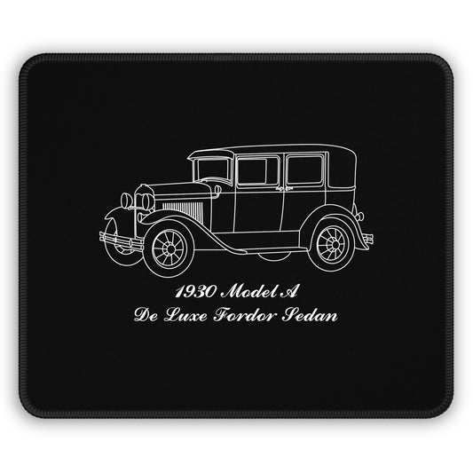 1930 De Luxe Fordor Sedan Mouse Pad