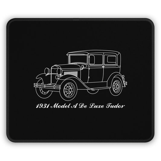 1931 De Luxe Tudor Mouse Pad